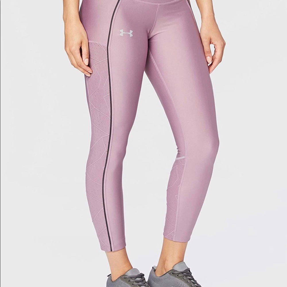 Under Armour Fly Fast legging in reflective purple. Size small NWT.